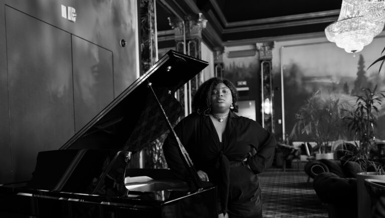 Photo Confident woman