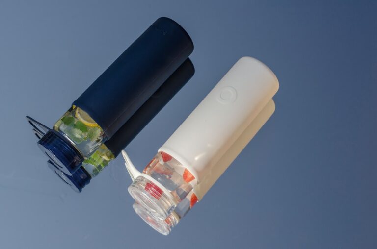 Photo Reusable water bottle