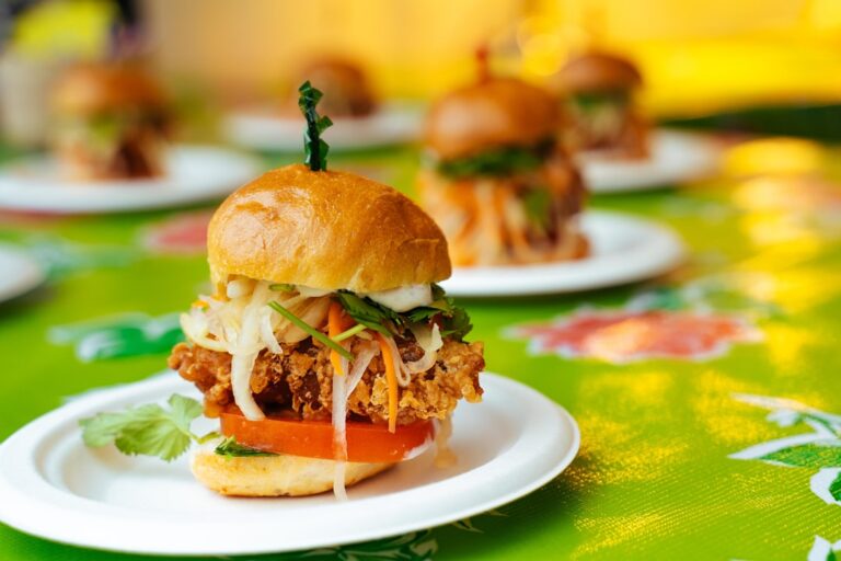 Photo sandwich with chicken