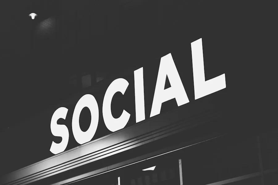 Photo social integration concepts