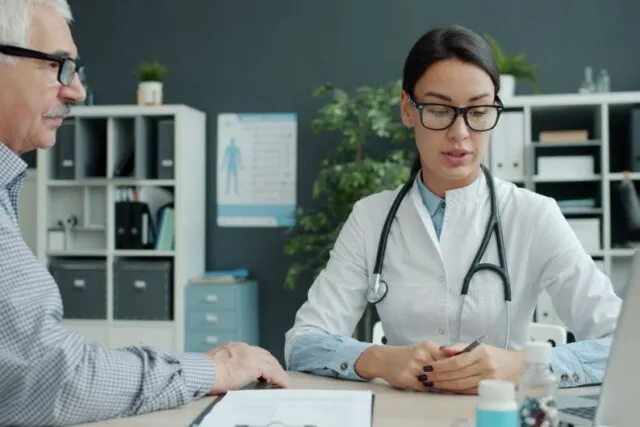 Zece minute înainte de consult care schimbă discuția cu medicul